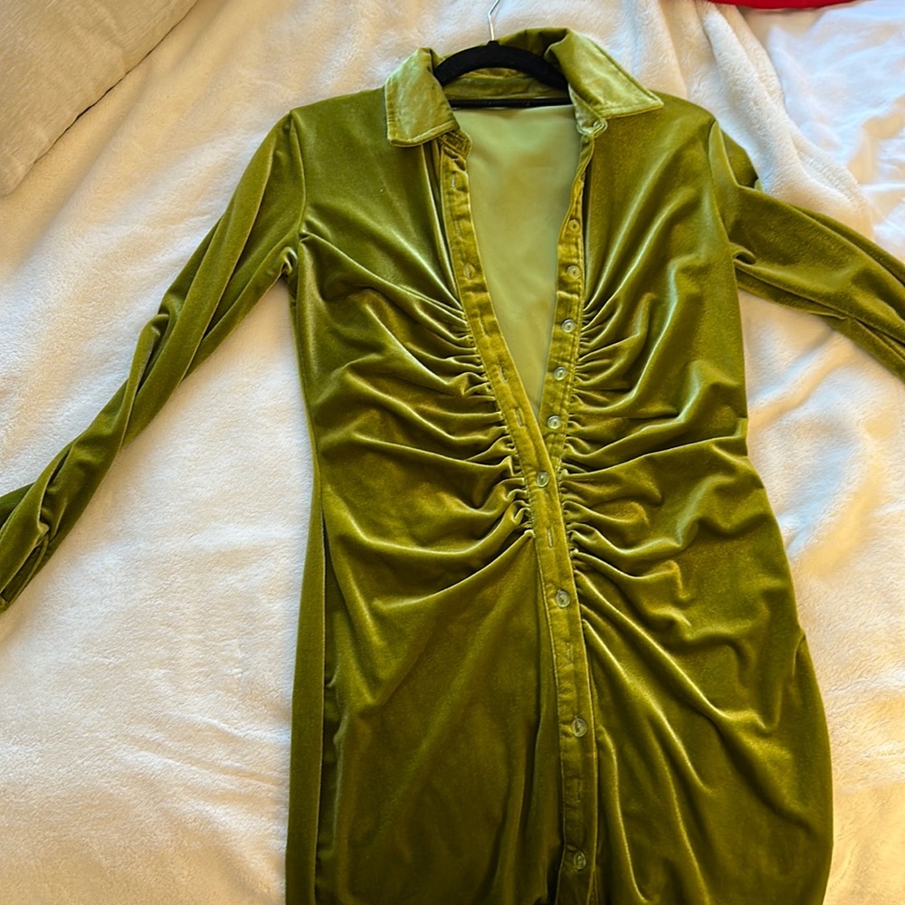 Green button up dress